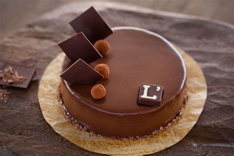 polkadot belgian chocolate cake